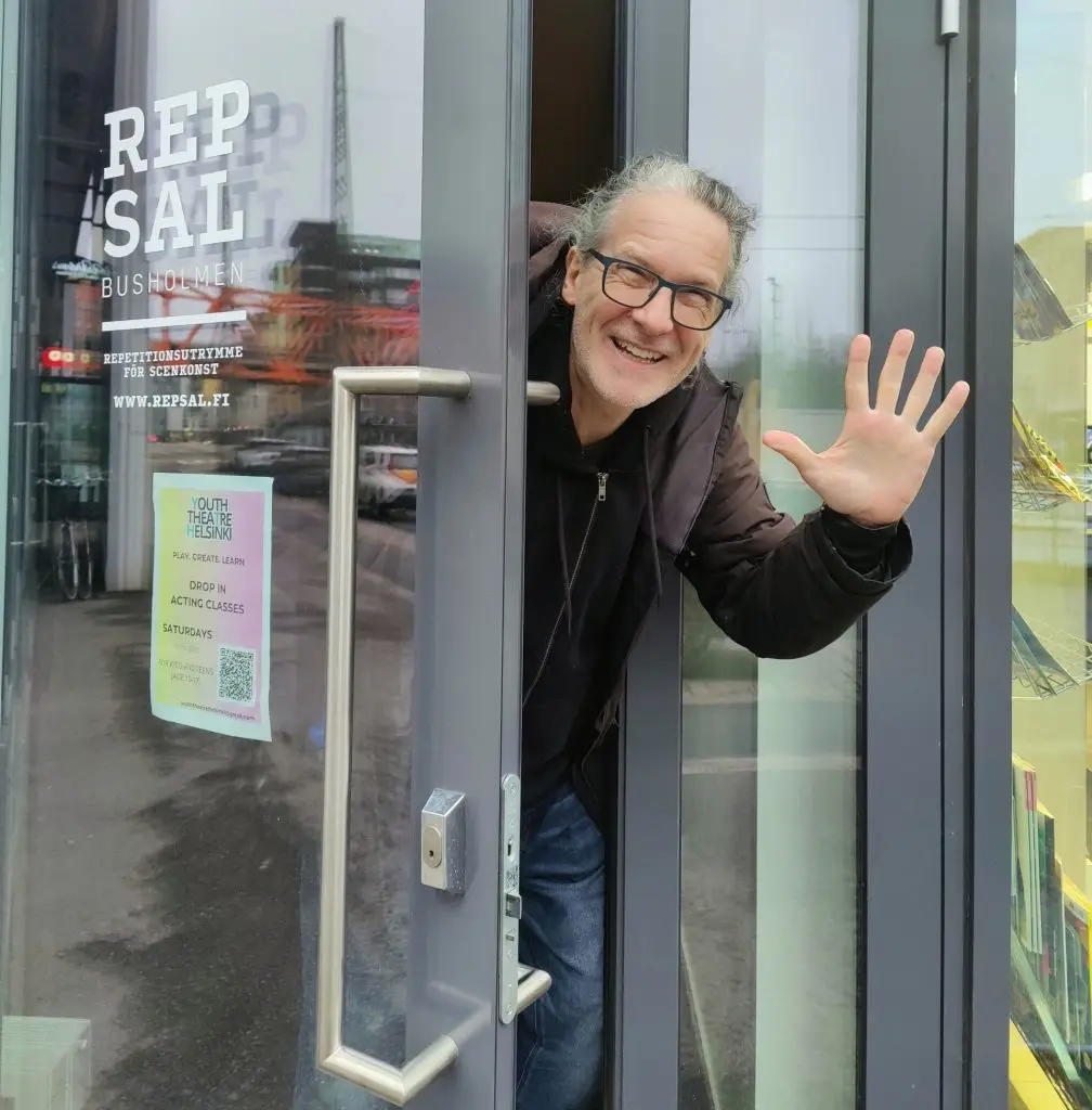 Daniel McMullen at RepRum Youth Theatre Helsinki acting studio